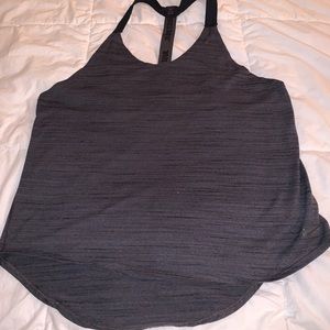 Nike tank top size medium
